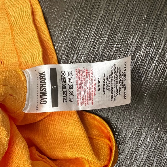 Gymshark Women’s Yellow Glow Seamless Bike Shorts Size Small - Picture 5 of 6